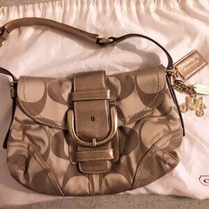 Coach vintage gold letter purse